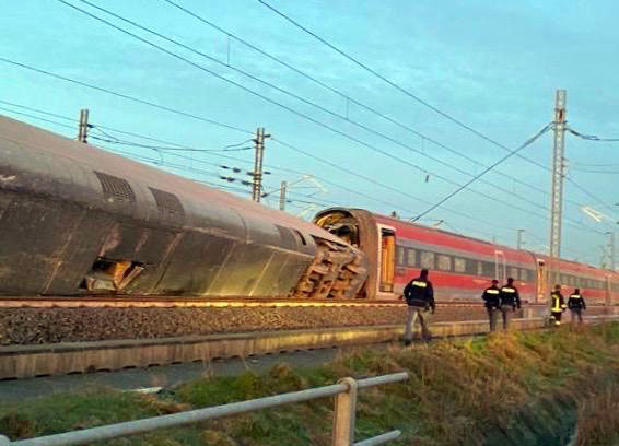 treno deragliato lodi