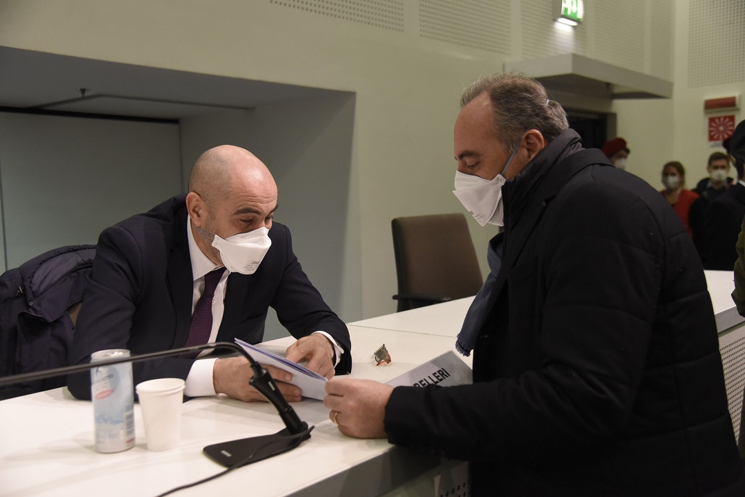 coronavirus ospedale fiera inaugurato