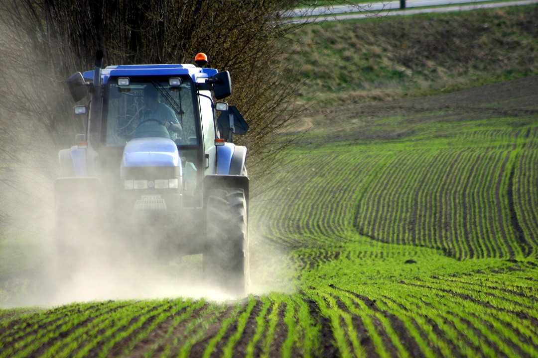 coronavirus mezzi agricoli disinfezione