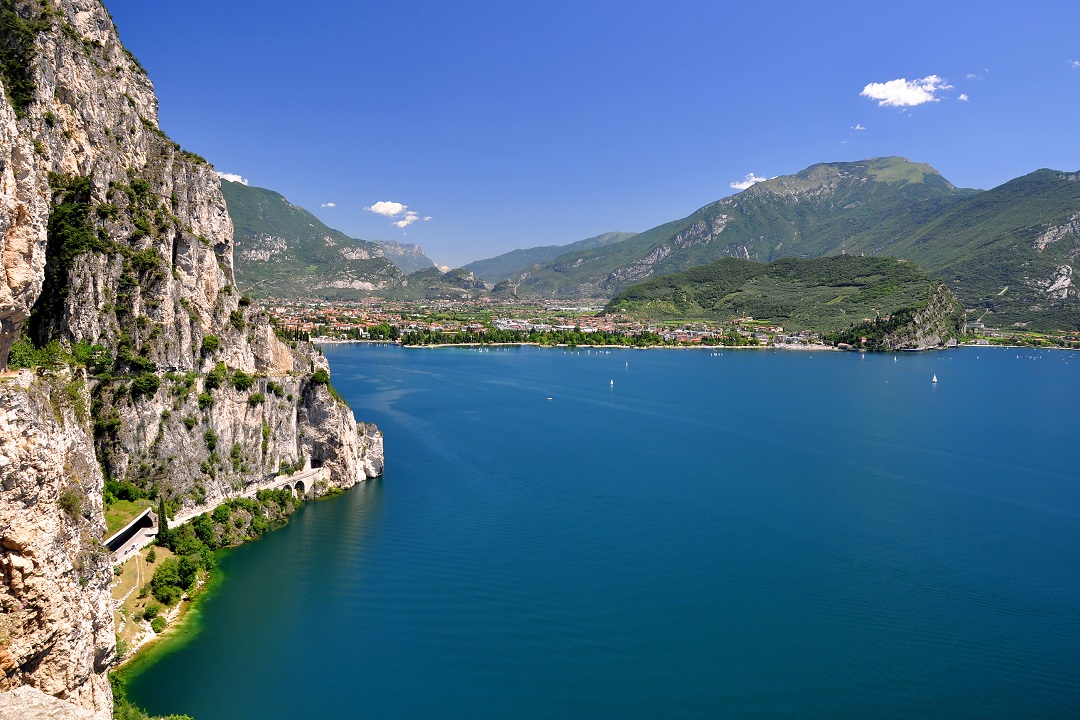 lago garda stagione turistica