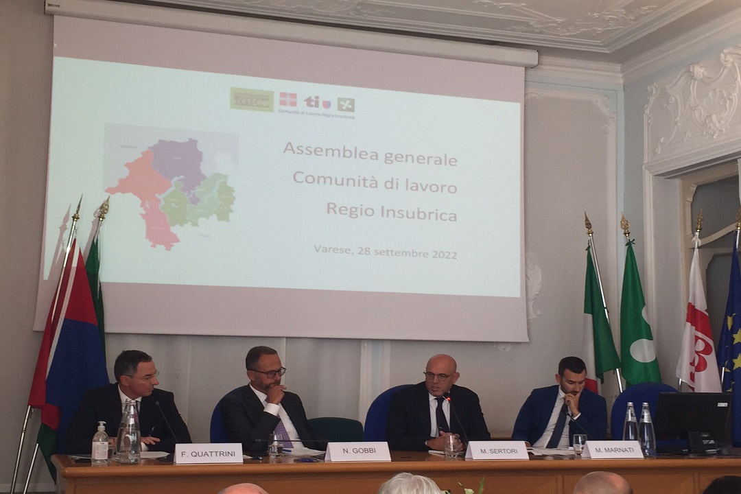 regio insubrica presidenza lombardia