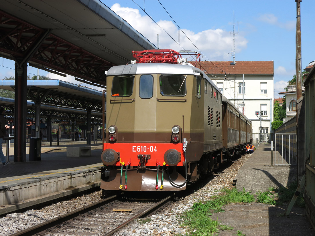 treno storico laveno mombello